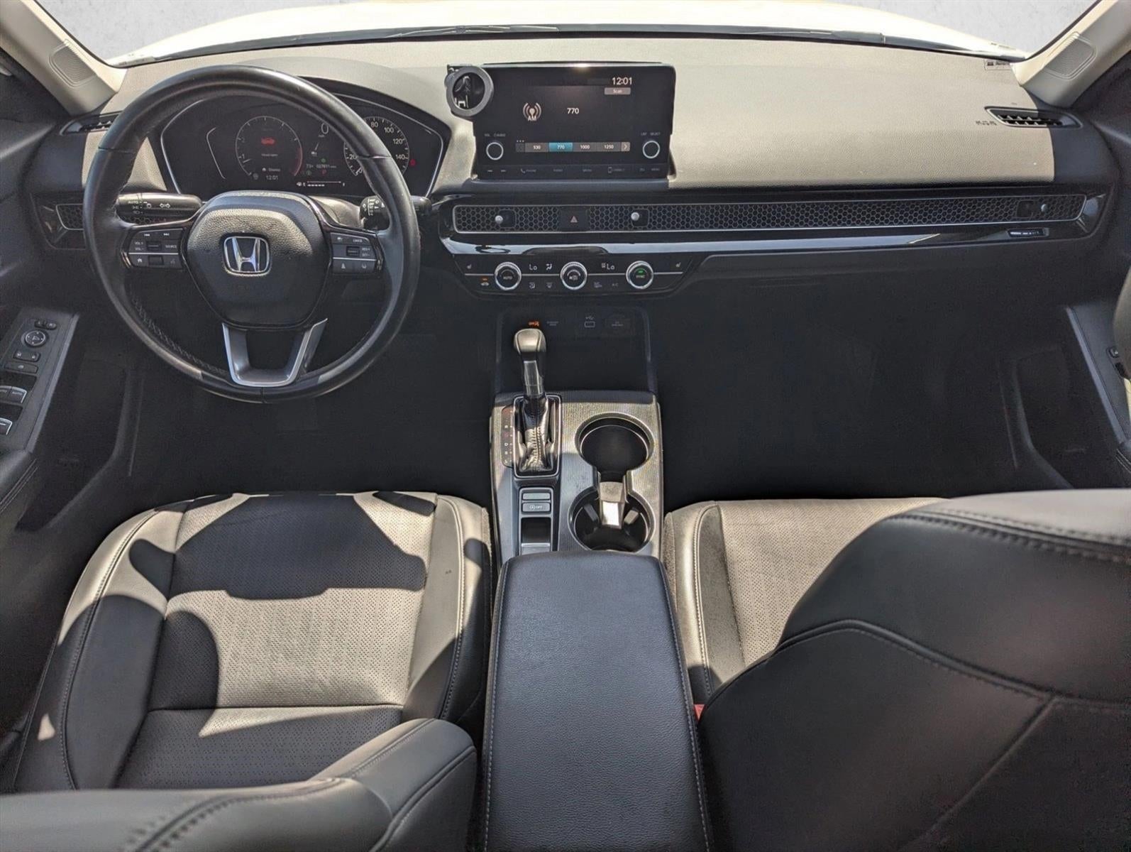 2023 Honda Civic Hatchback EX-L w/o BSI