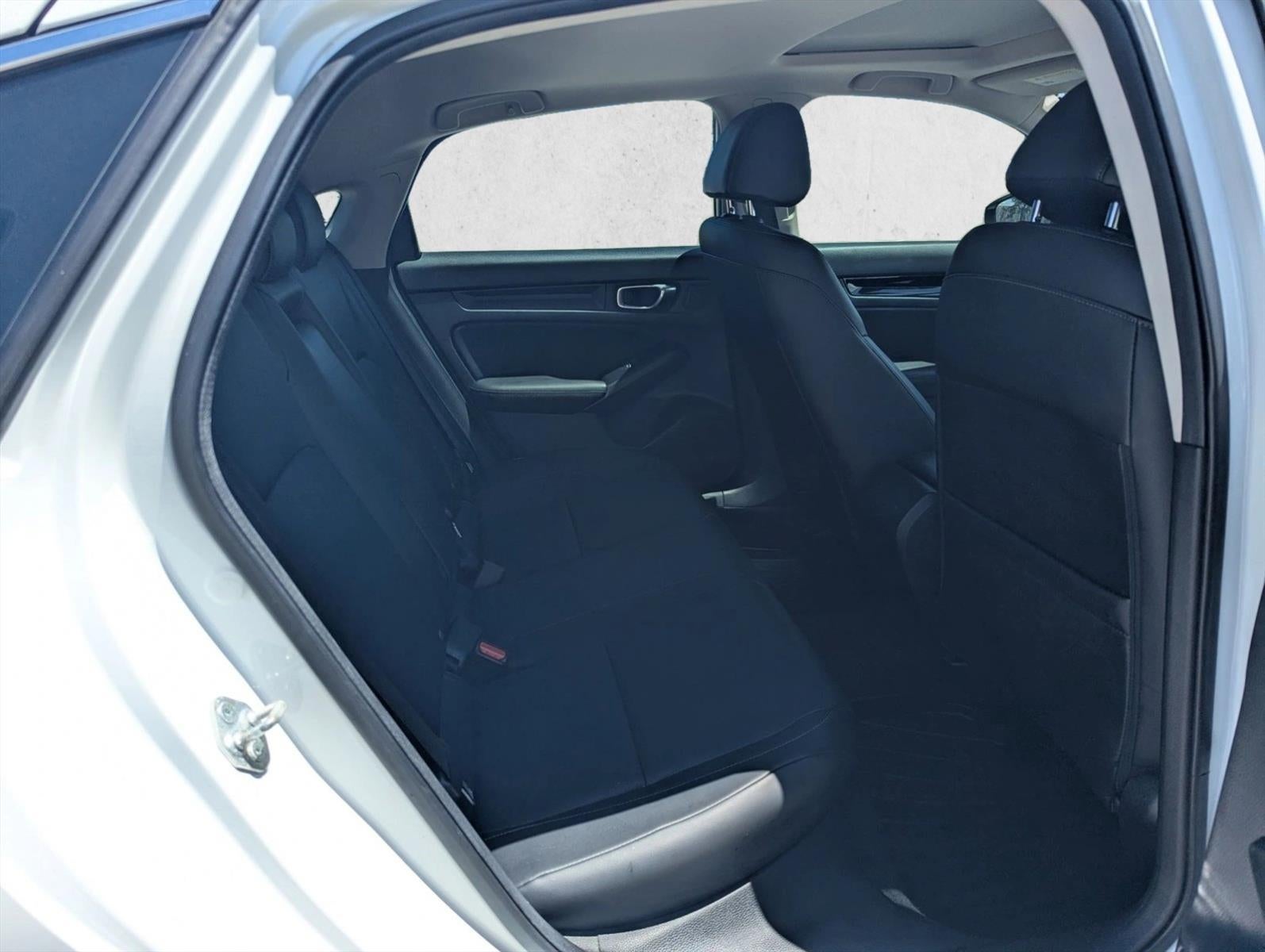 2023 Honda Civic Hatchback EX-L w/o BSI