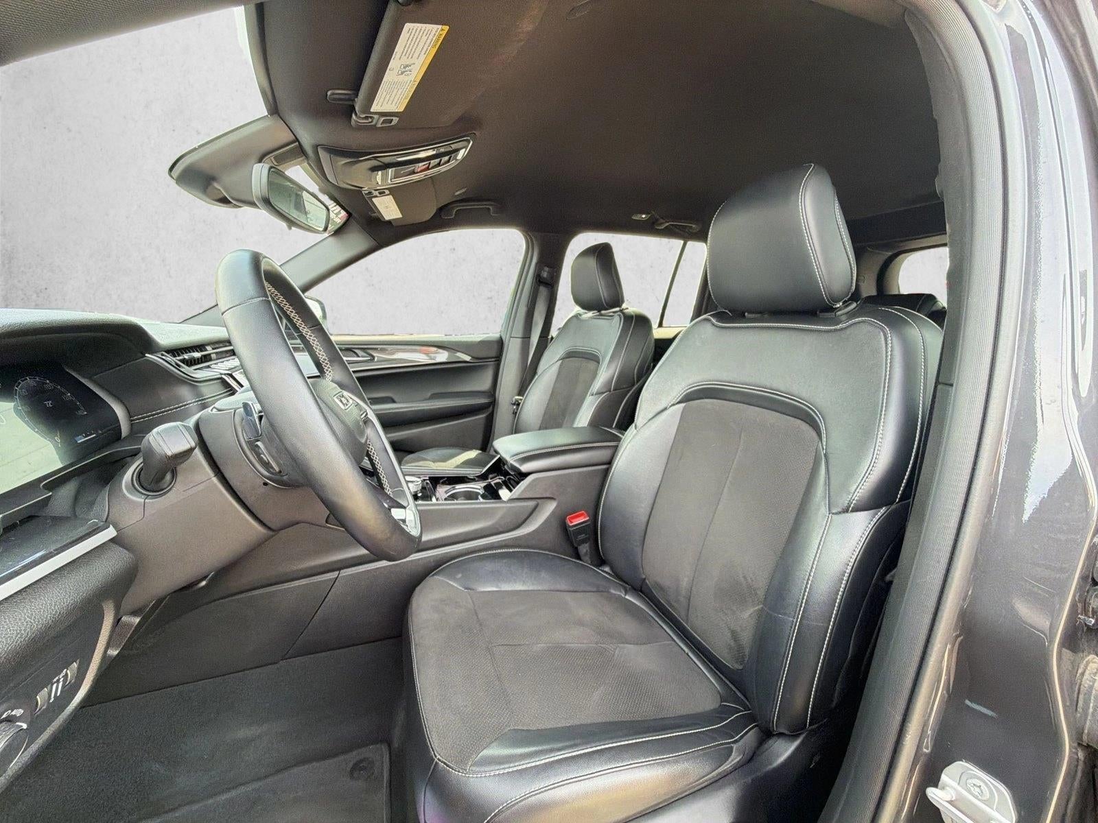 2022 Jeep Grand Cherokee Altitude 4x4