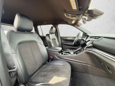 2022 Jeep Grand Cherokee Altitude 4x4