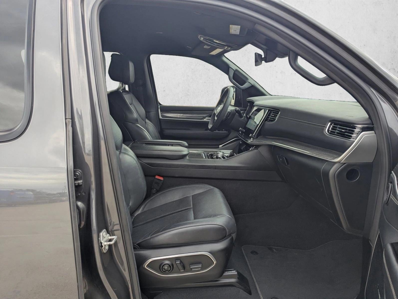 2022 Jeep Wagoneer Series II