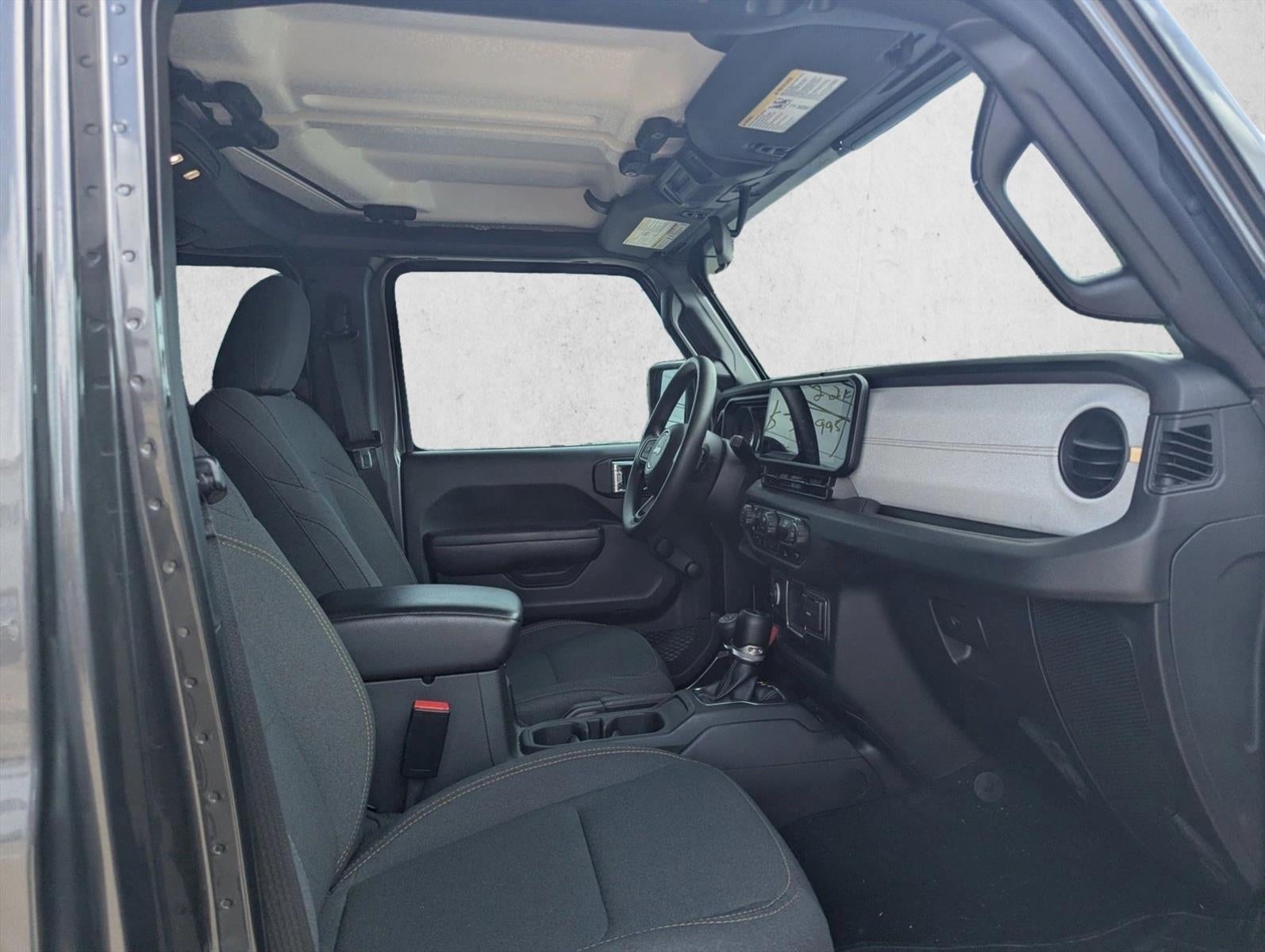 2024 Jeep Gladiator Sport