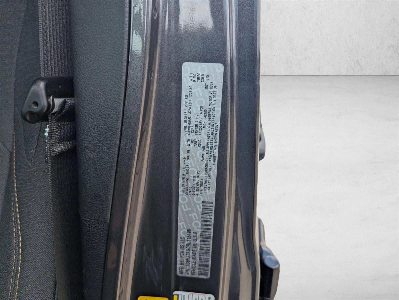 2024 Jeep Gladiator Sport