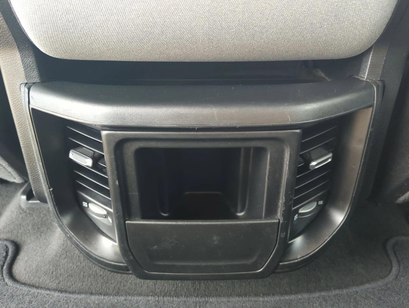 2022 RAM 1500 Lone Star Crew Cab 4x2 5'7" Box