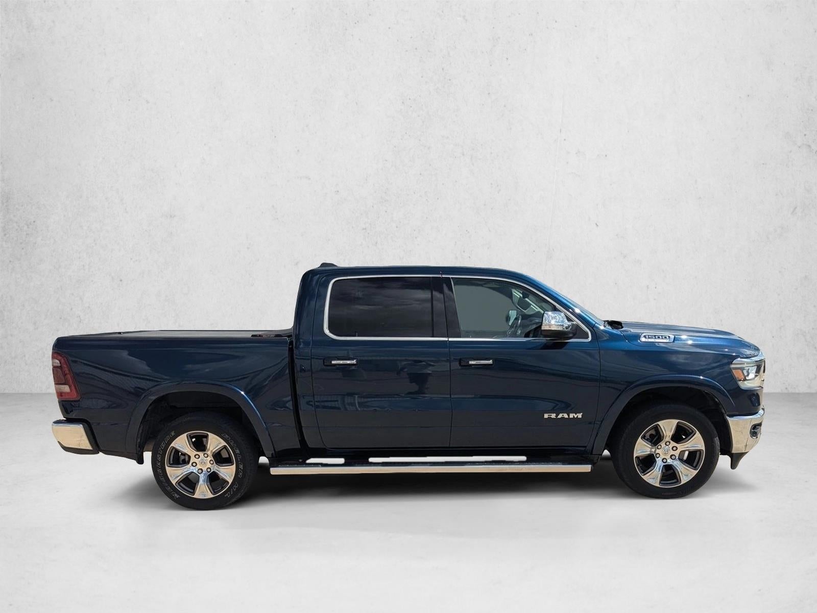 2022 RAM 1500 Laramie Crew Cab 4x2 5'7" Box