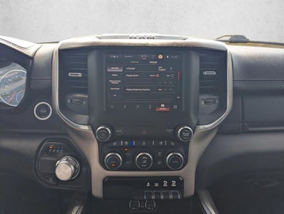 2022 RAM 1500 Laramie Crew Cab 4x2 5'7" Box
