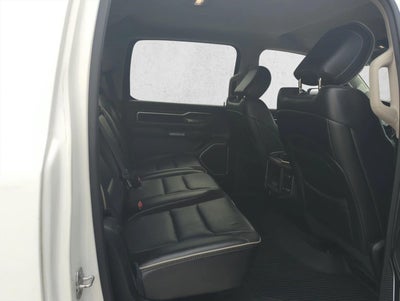 2022 RAM 1500 Laramie Crew Cab 4x2 5'7" Box