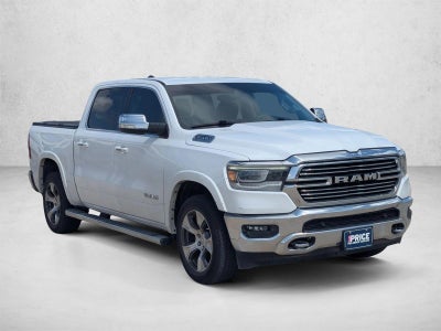 2022 RAM 1500 Laramie Crew Cab 4x2 5'7" Box