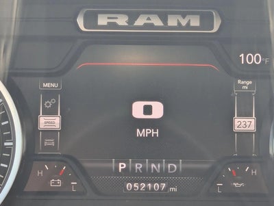 2022 RAM 1500 Laramie Crew Cab 4x2 5'7" Box