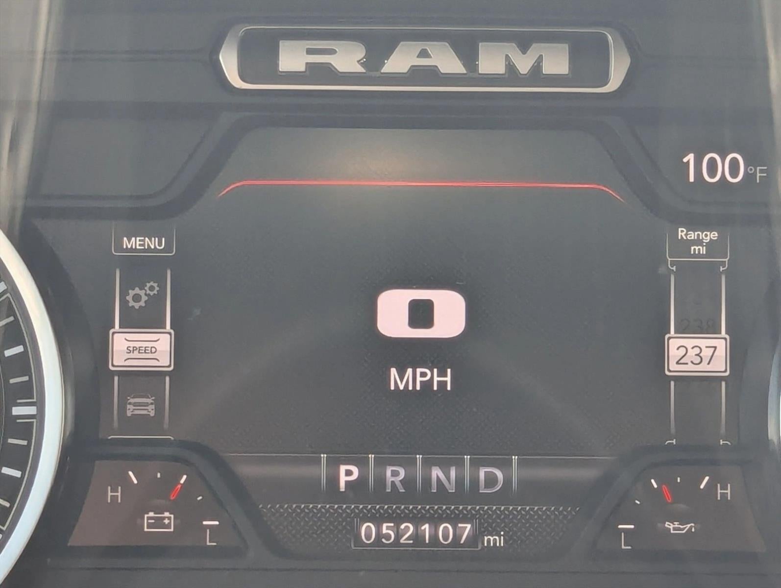 2022 RAM 1500 Laramie Crew Cab 4x2 5'7" Box