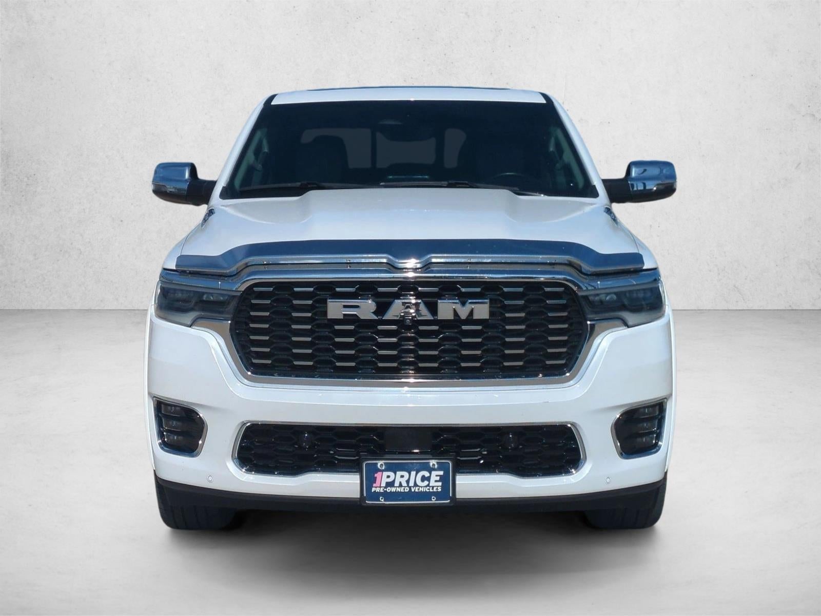 2025 RAM 1500 Tungsten Crew Cab 4x4 5'7" Box