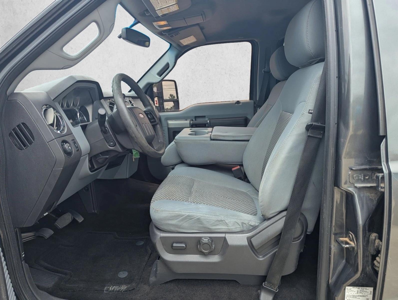 2015 Ford Super Duty F-250 SRW Lariat