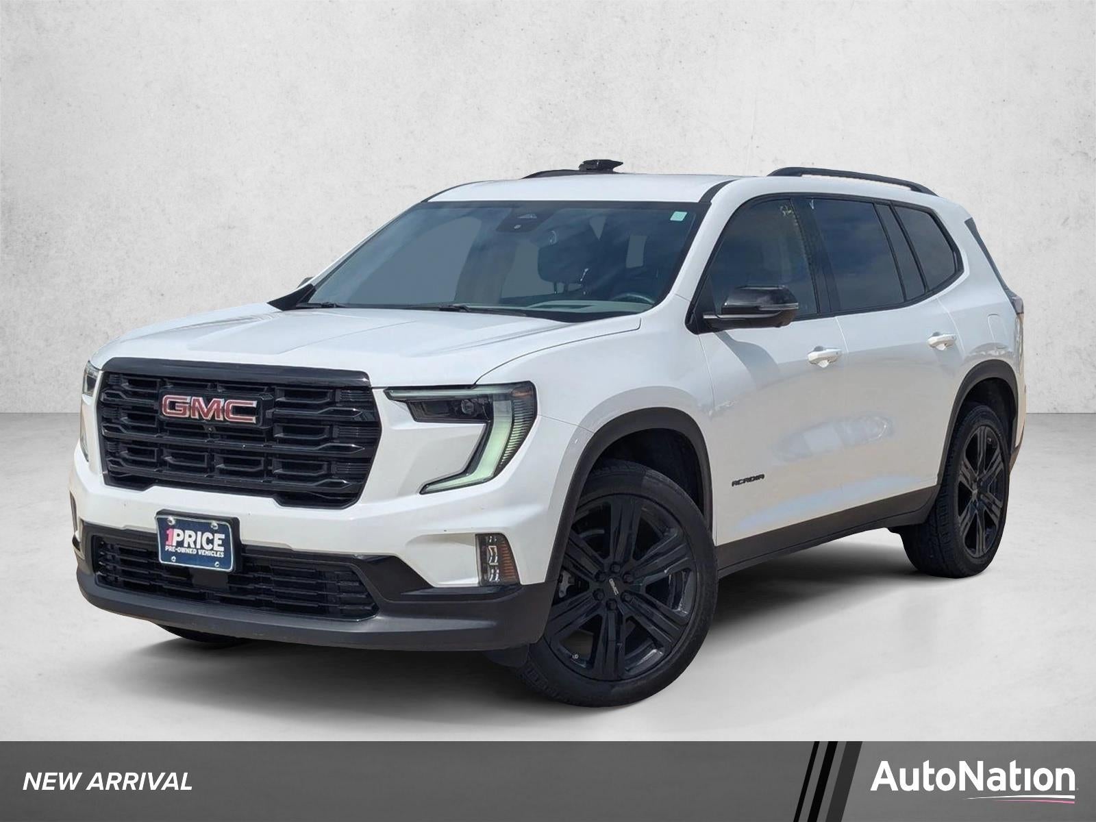 2025 GMC Acadia Elevation