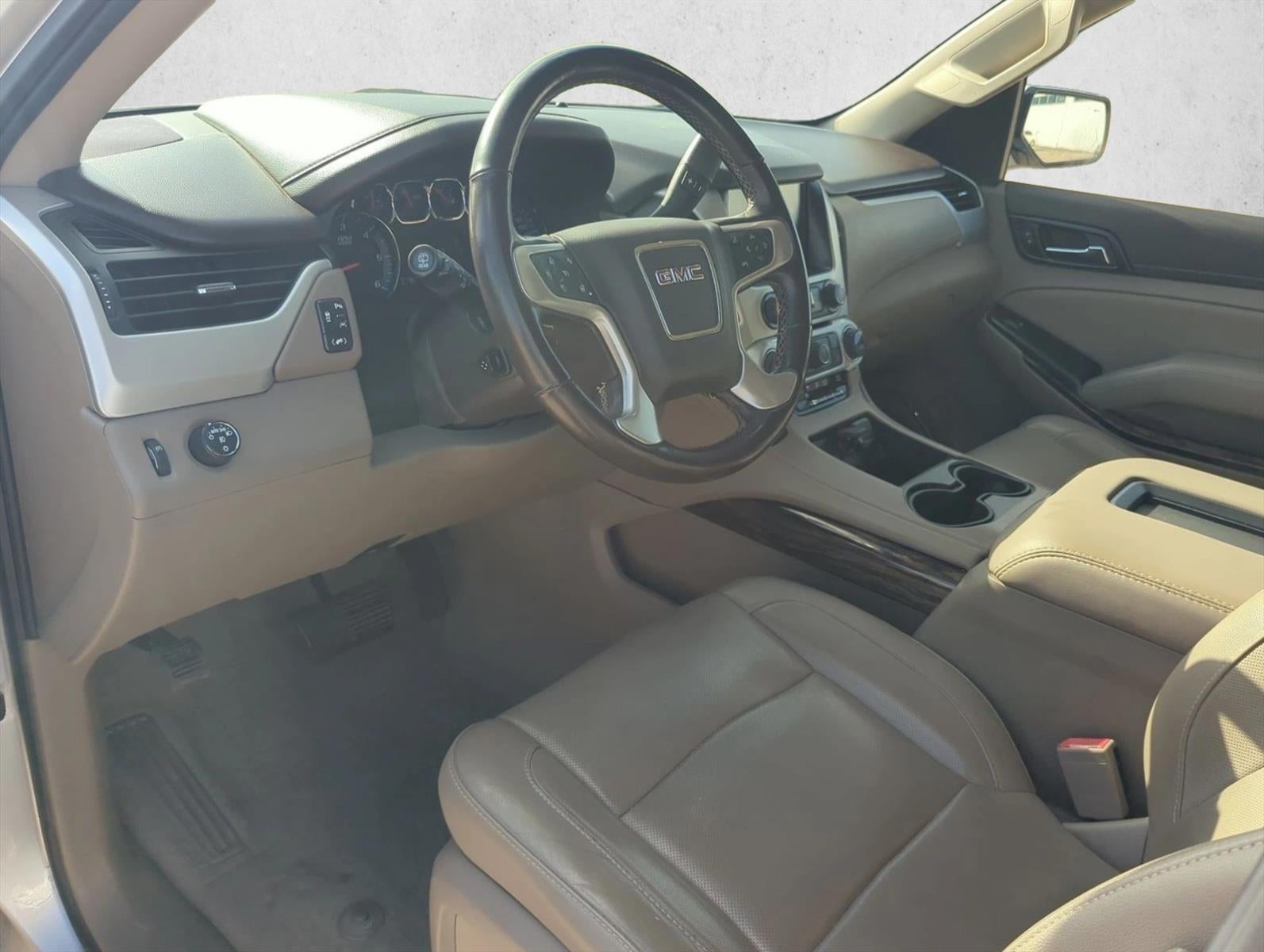 2020 GMC Yukon SLT
