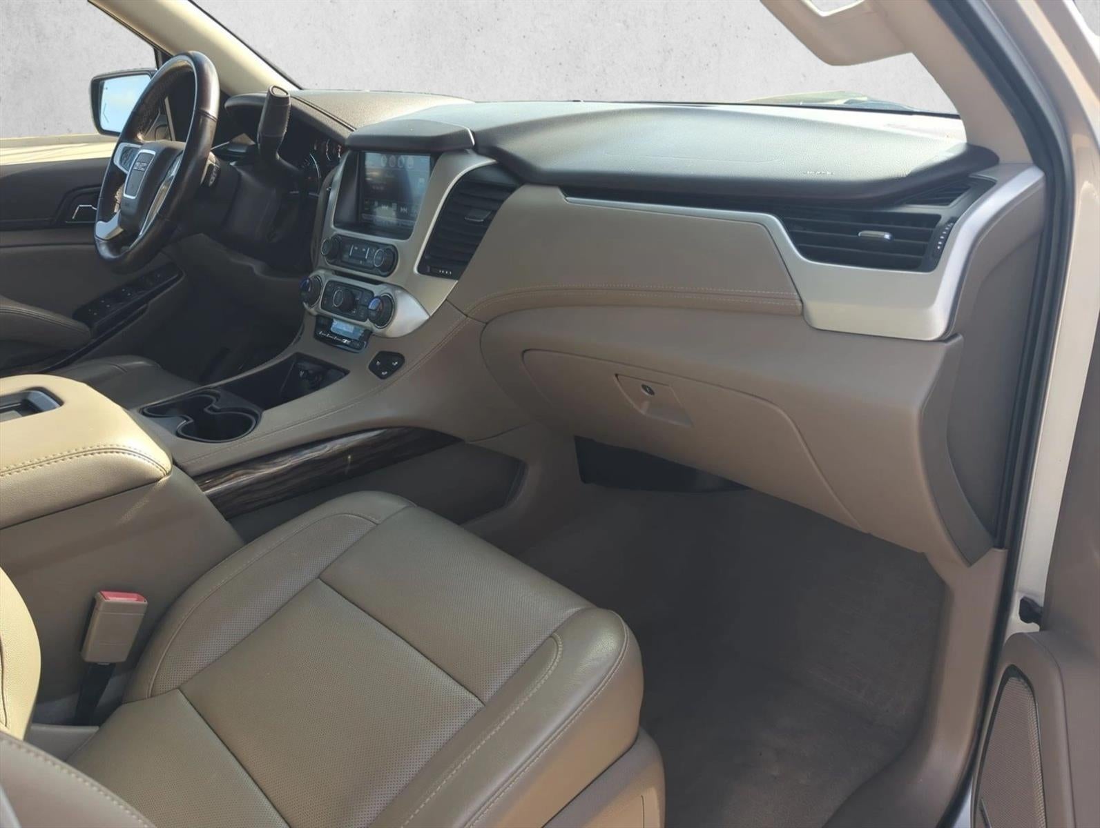 2020 GMC Yukon SLT