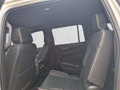 2022 GMC Yukon XL SLT