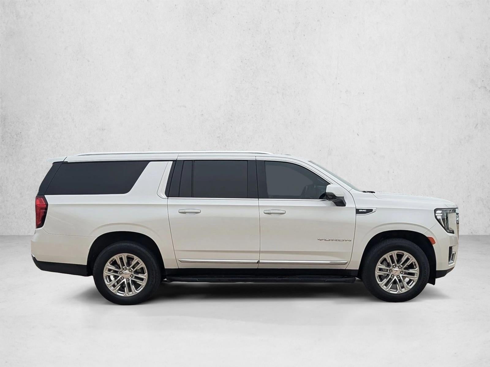 2022 GMC Yukon XL SLT