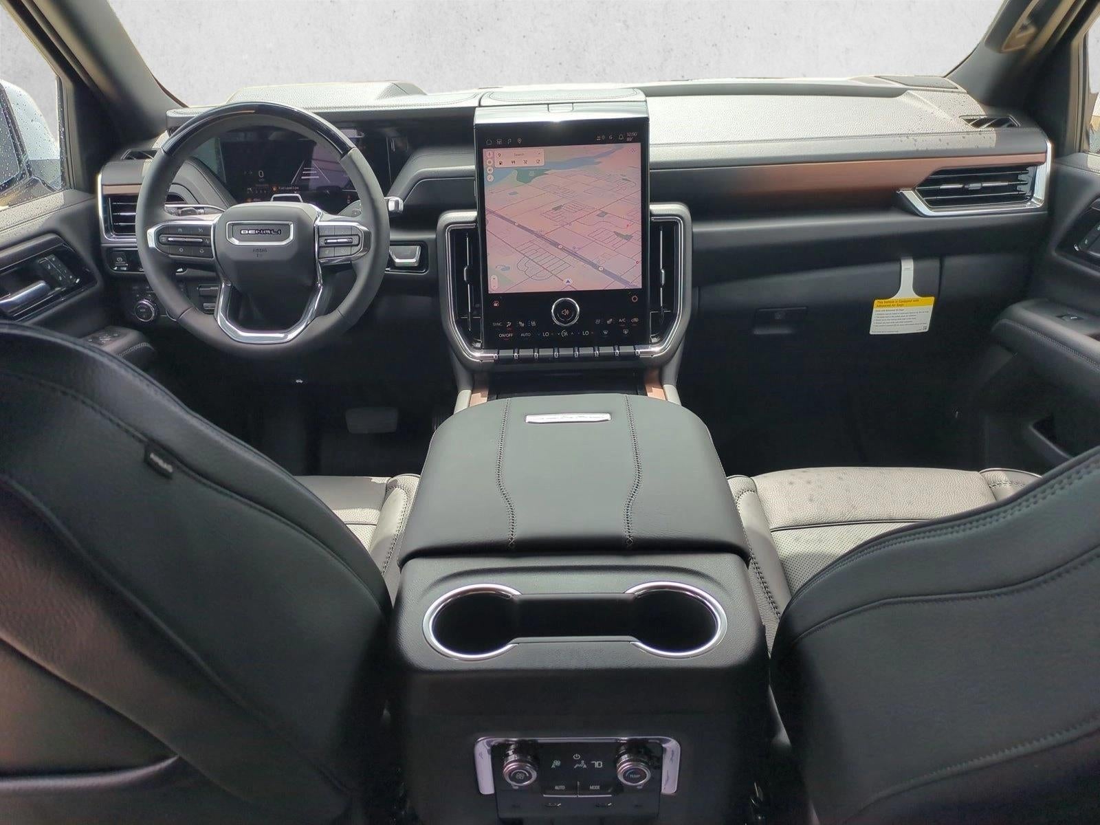2026 GMC Yukon Denali - Photo 14