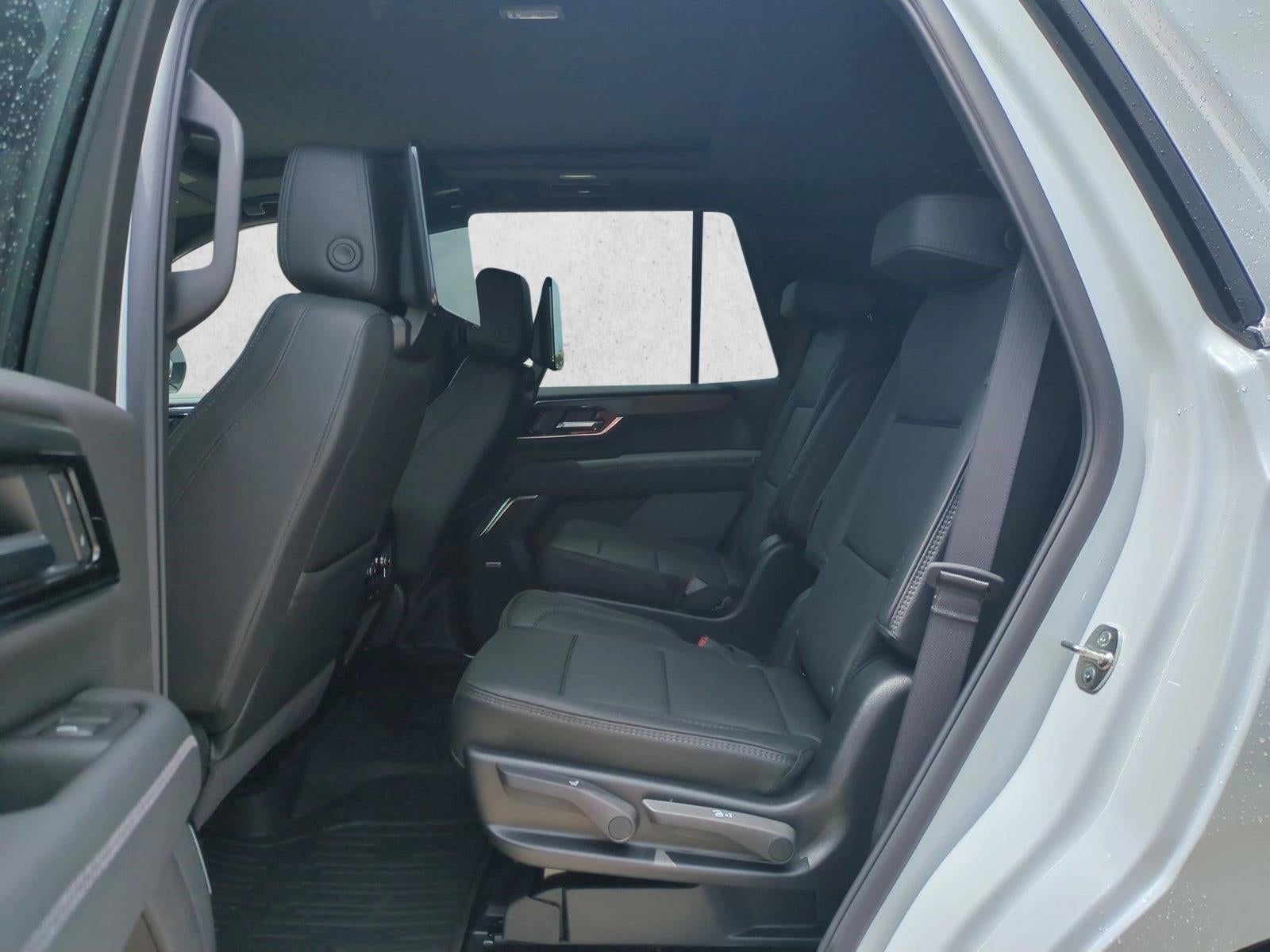 2026 GMC Yukon Denali - Photo 15