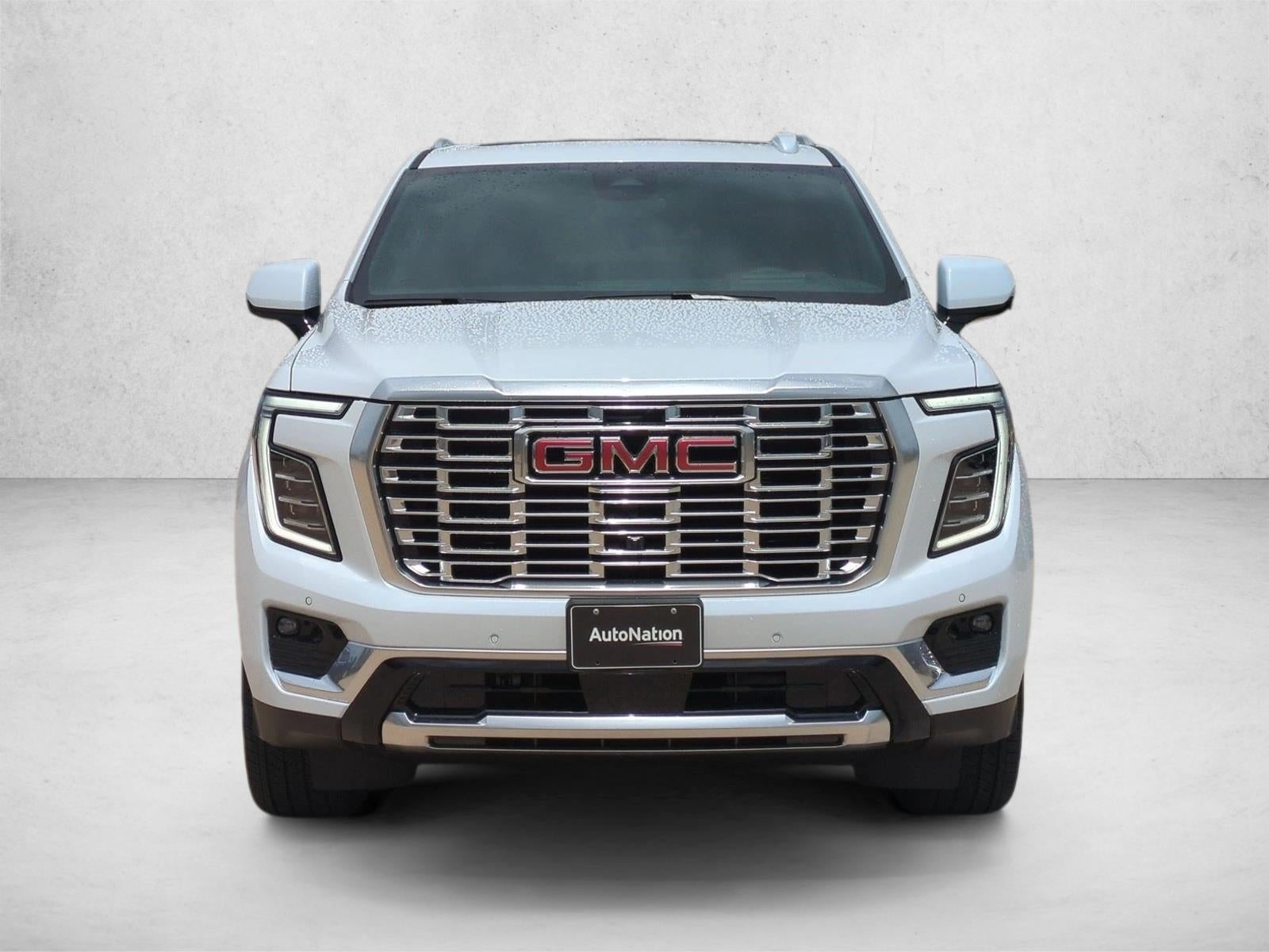 2026 GMC Yukon Denali - Photo 6