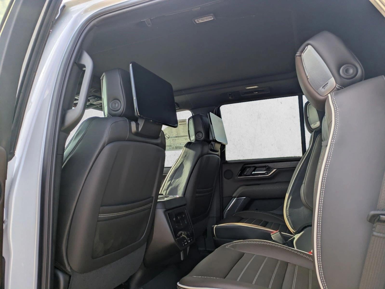 2026 GMC Yukon Denali Ultimate