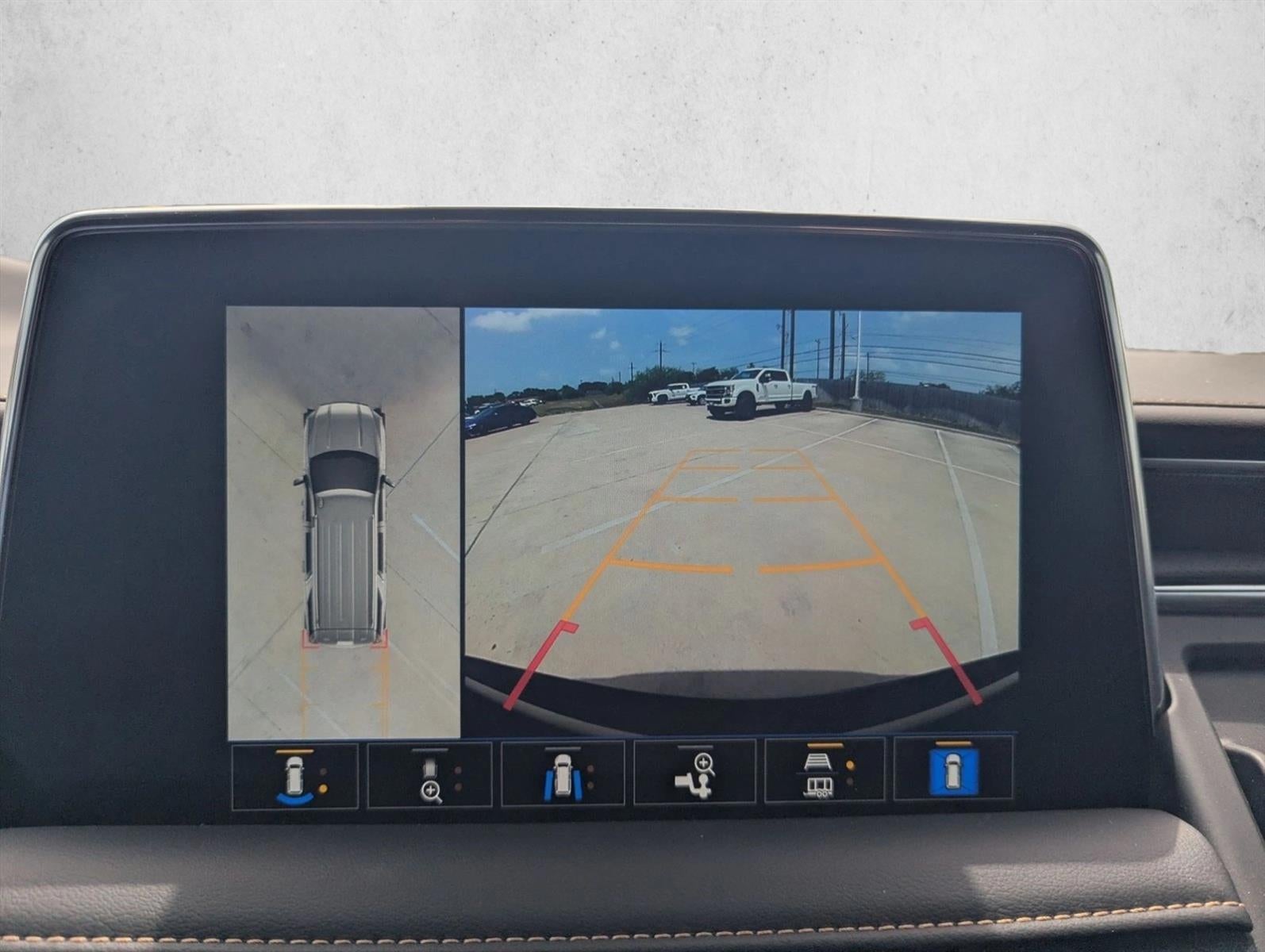 2023 GMC Yukon XL AT4