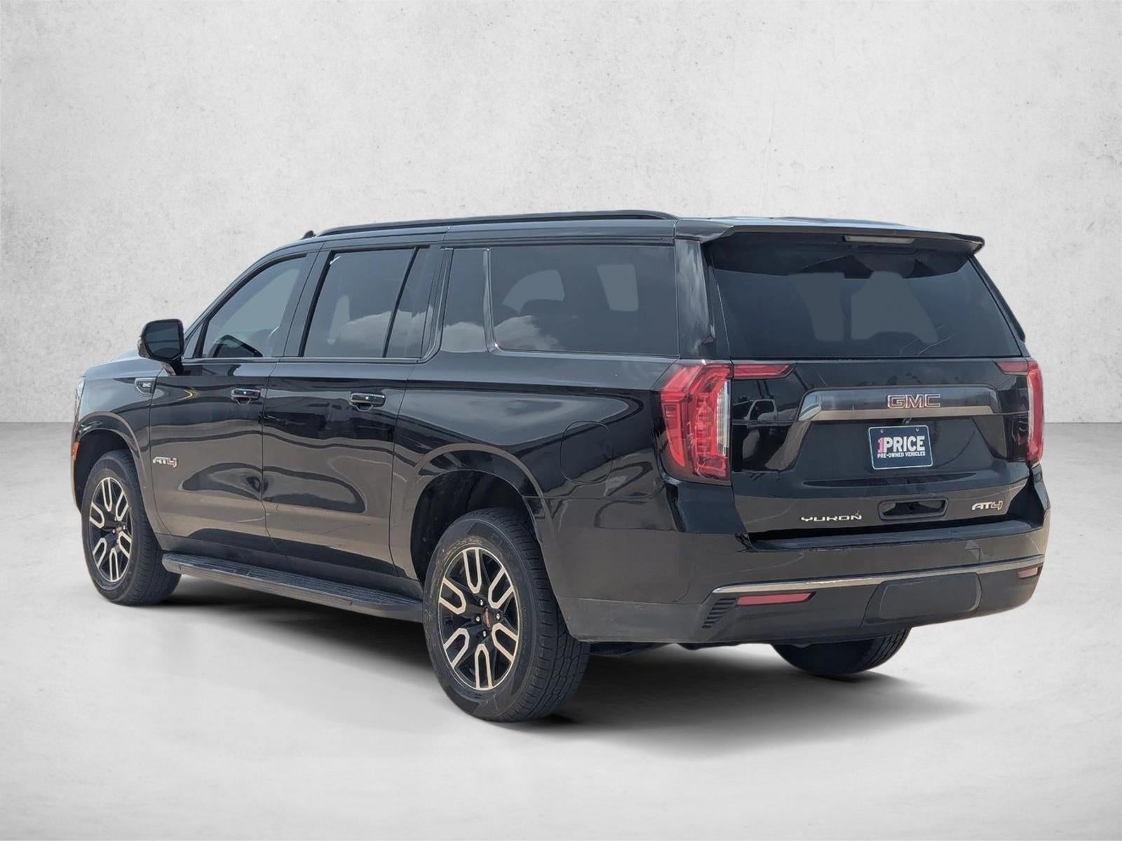 2023 GMC Yukon XL AT4