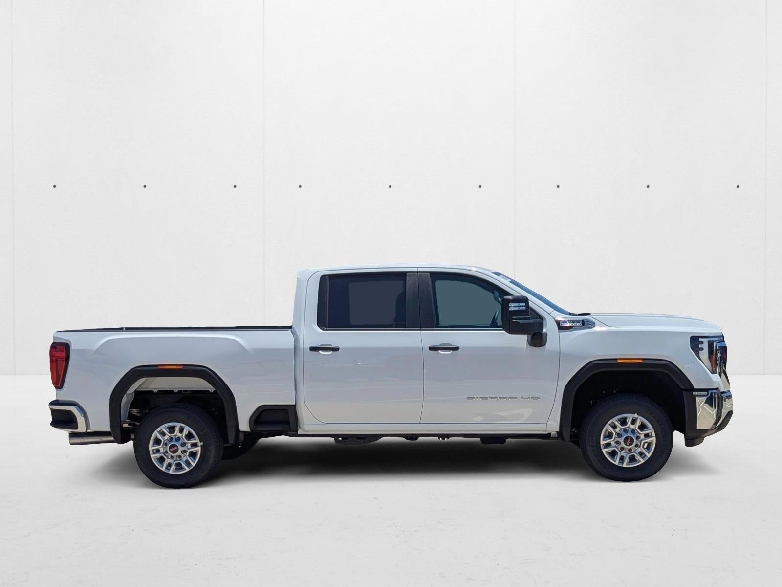 2025 GMC Sierra 2500 HD Pro