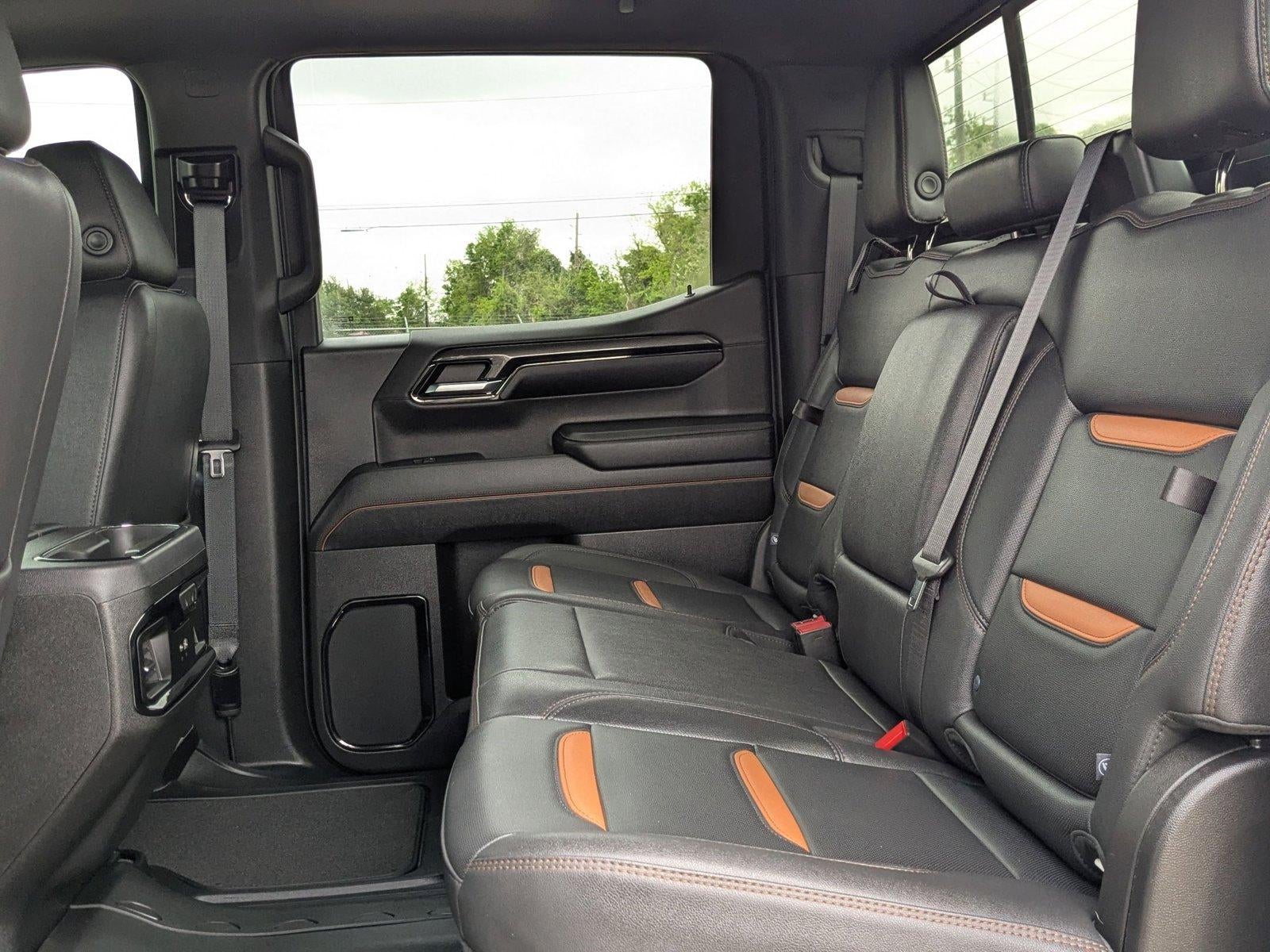 2024 GMC Sierra 1500 AT4