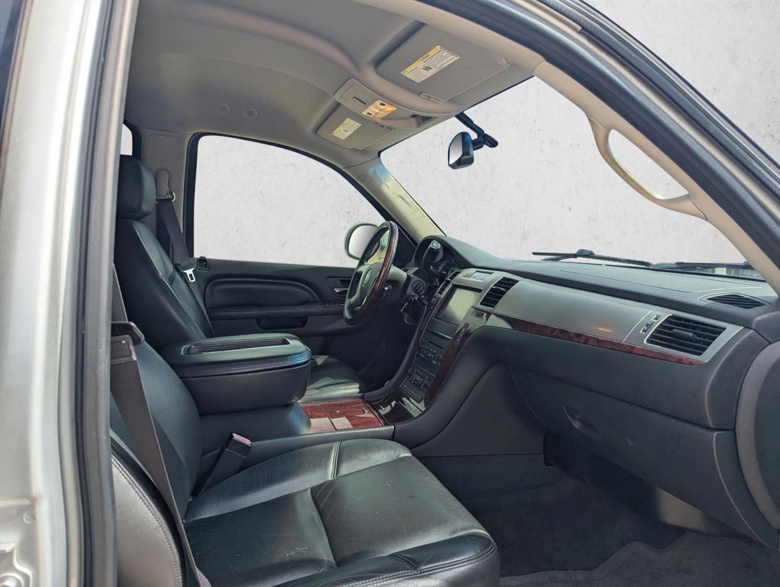 2013 Cadillac Escalade Base