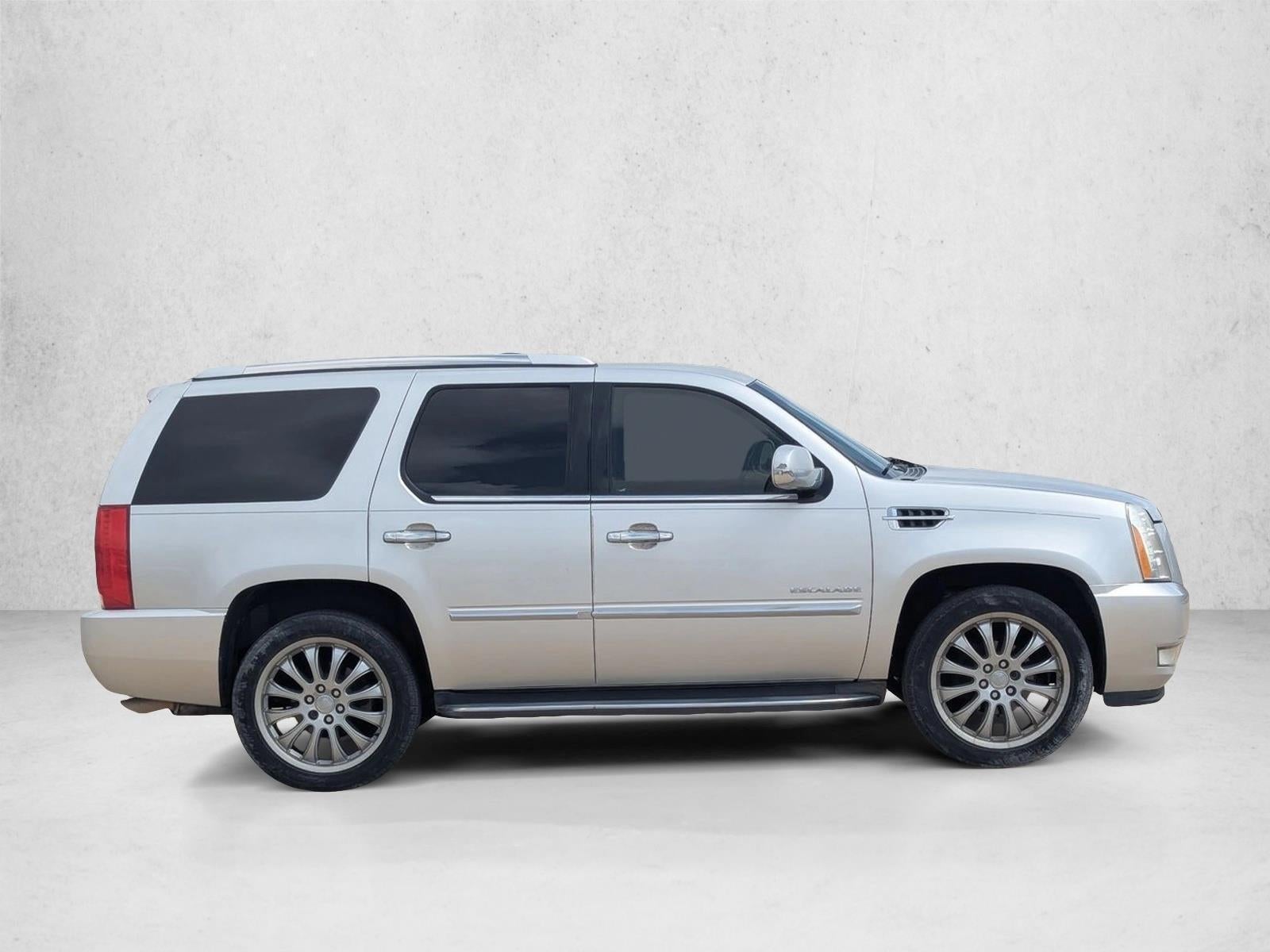 2013 Cadillac Escalade Base