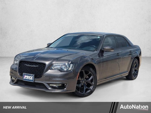 2022 Chrysler 300 Touring L