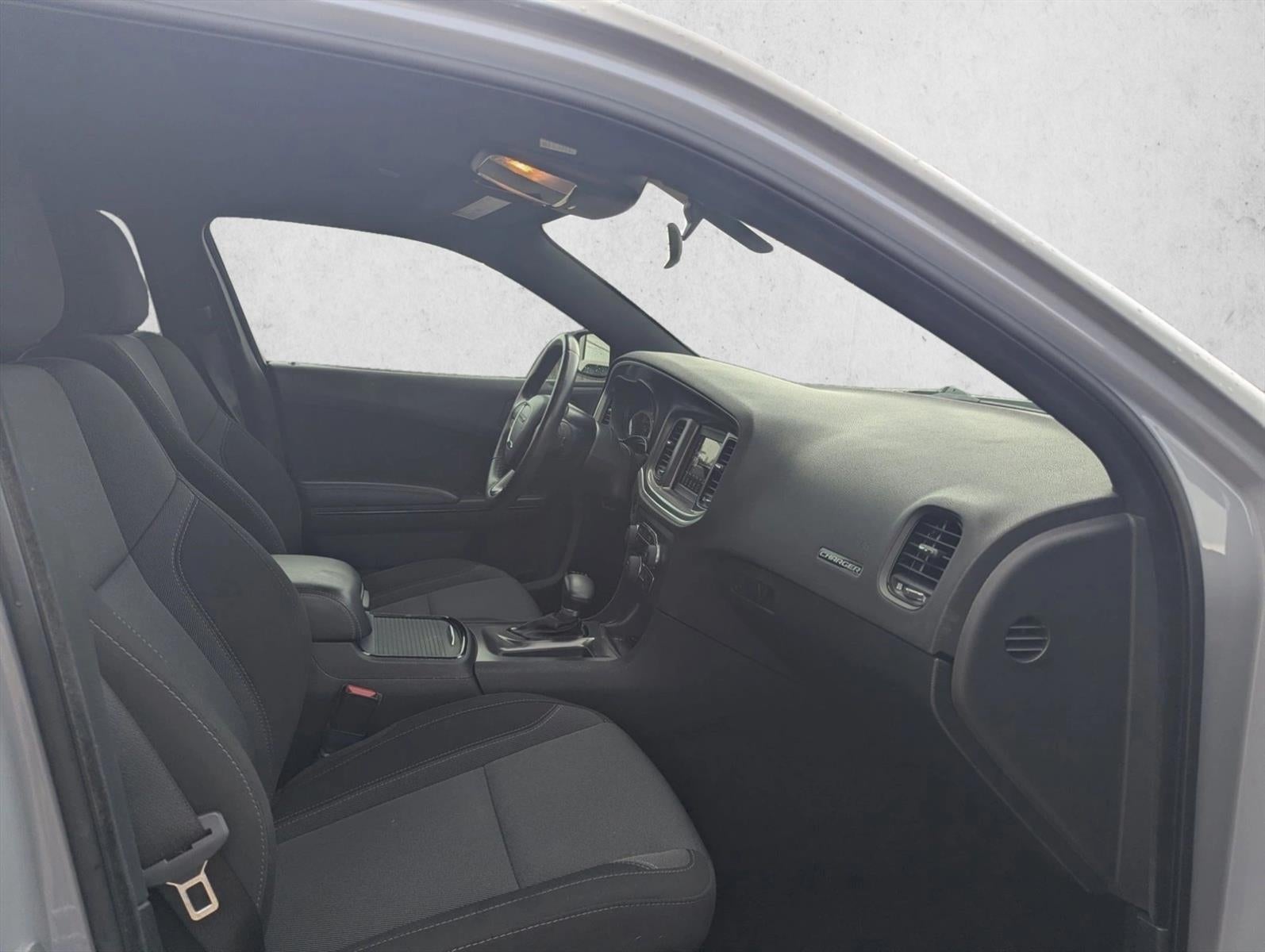 2021 Dodge Charger SXT RWD