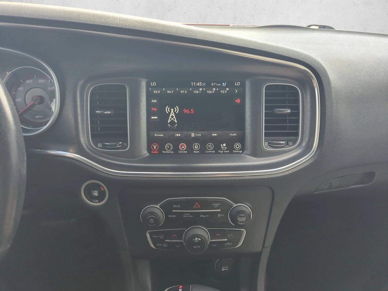 2017 Dodge Charger SXT