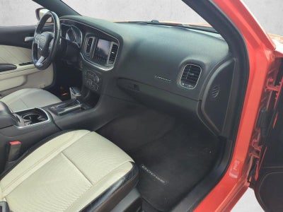 2017 Dodge Charger SXT