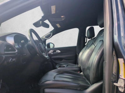 2021 Chrysler Pacifica Hybrid Touring L