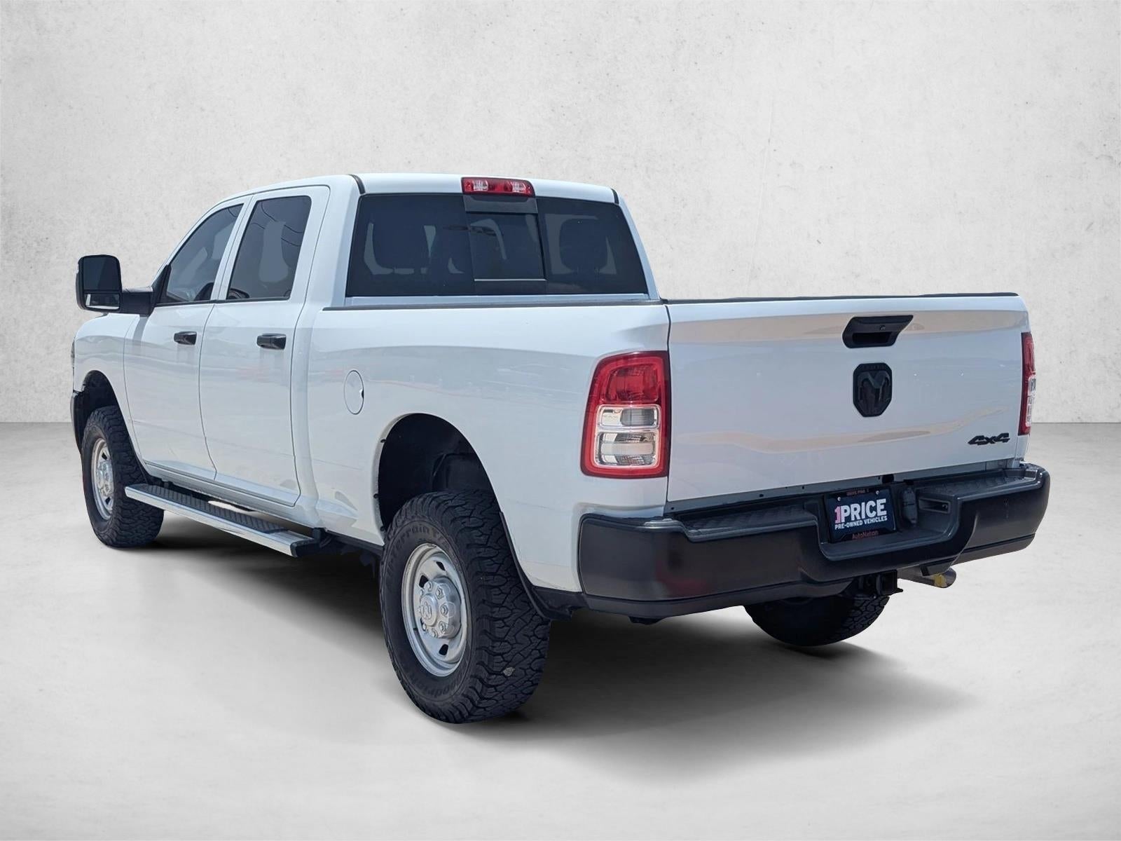 2024 RAM 2500 Tradesman Crew Cab 4x4 6'4" Box
