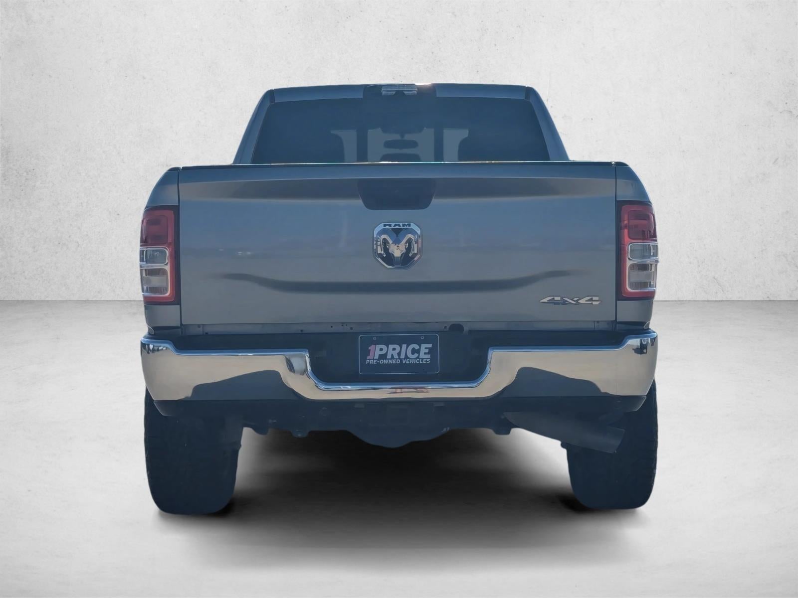 2024 RAM 2500 Tradesman Crew Cab 4x4 6'4" Box