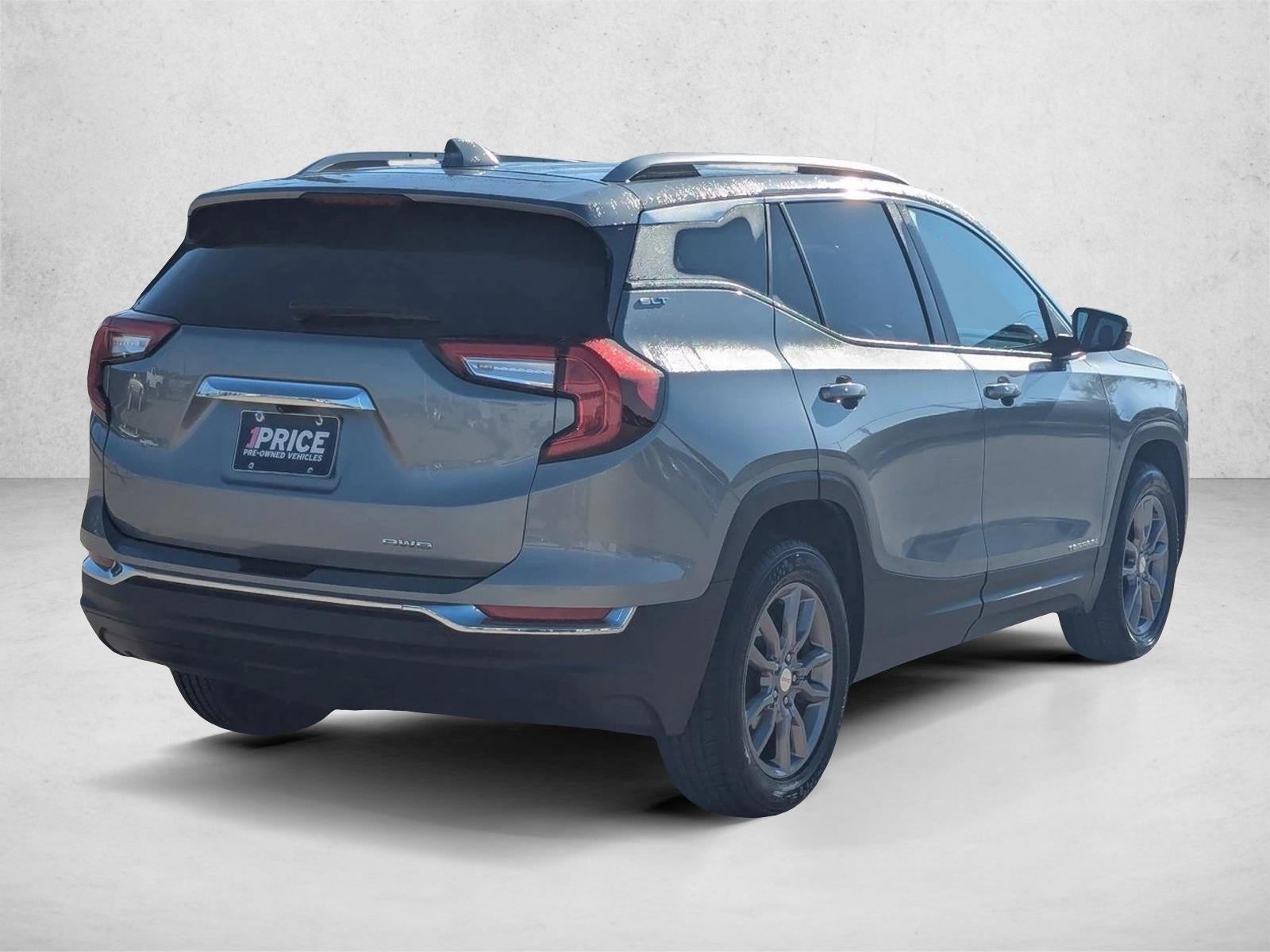 2024 GMC Terrain SLT