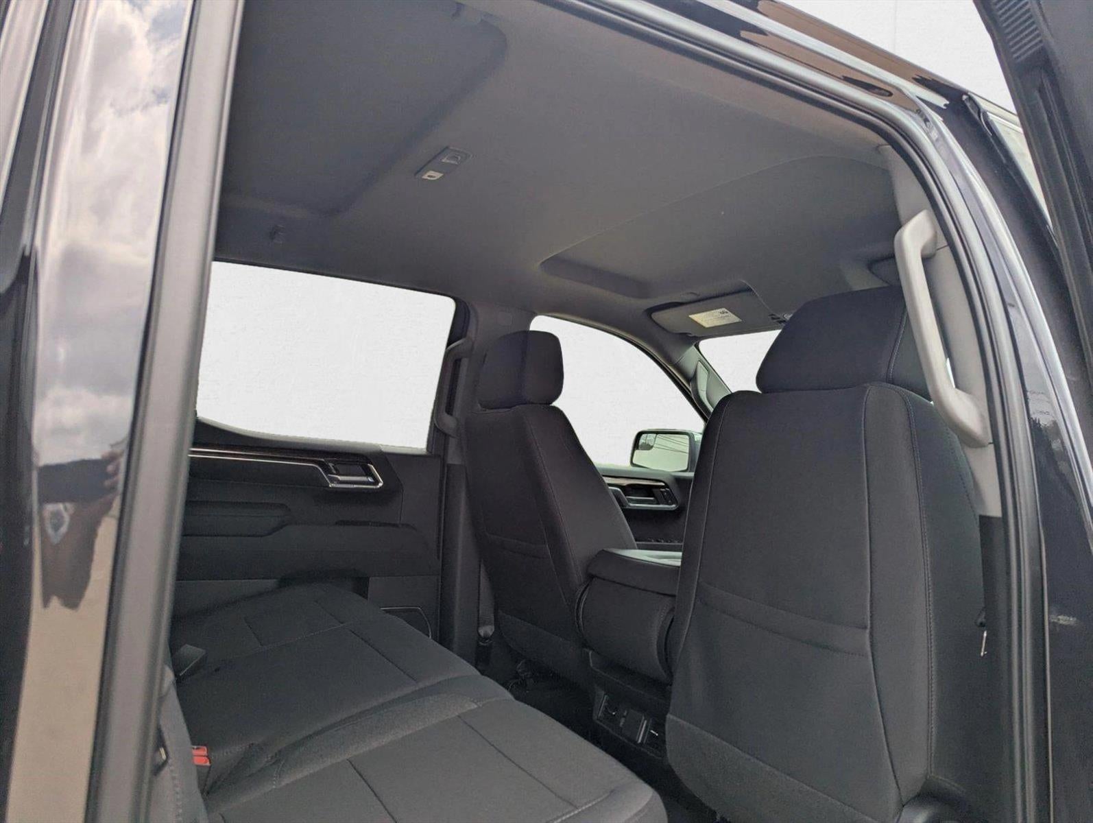 2025 GMC Sierra 1500 SLE