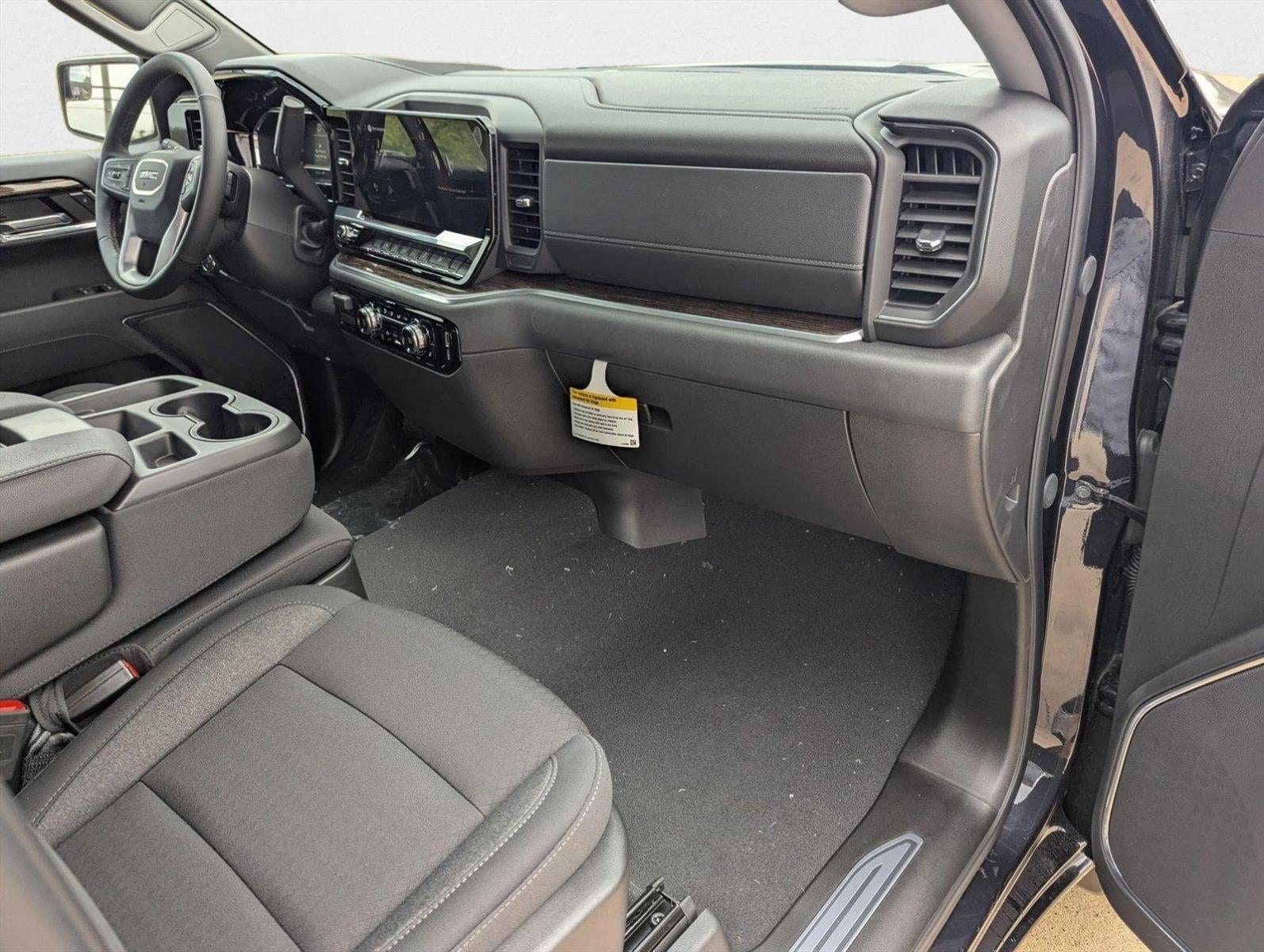 2025 GMC Sierra 1500 SLE