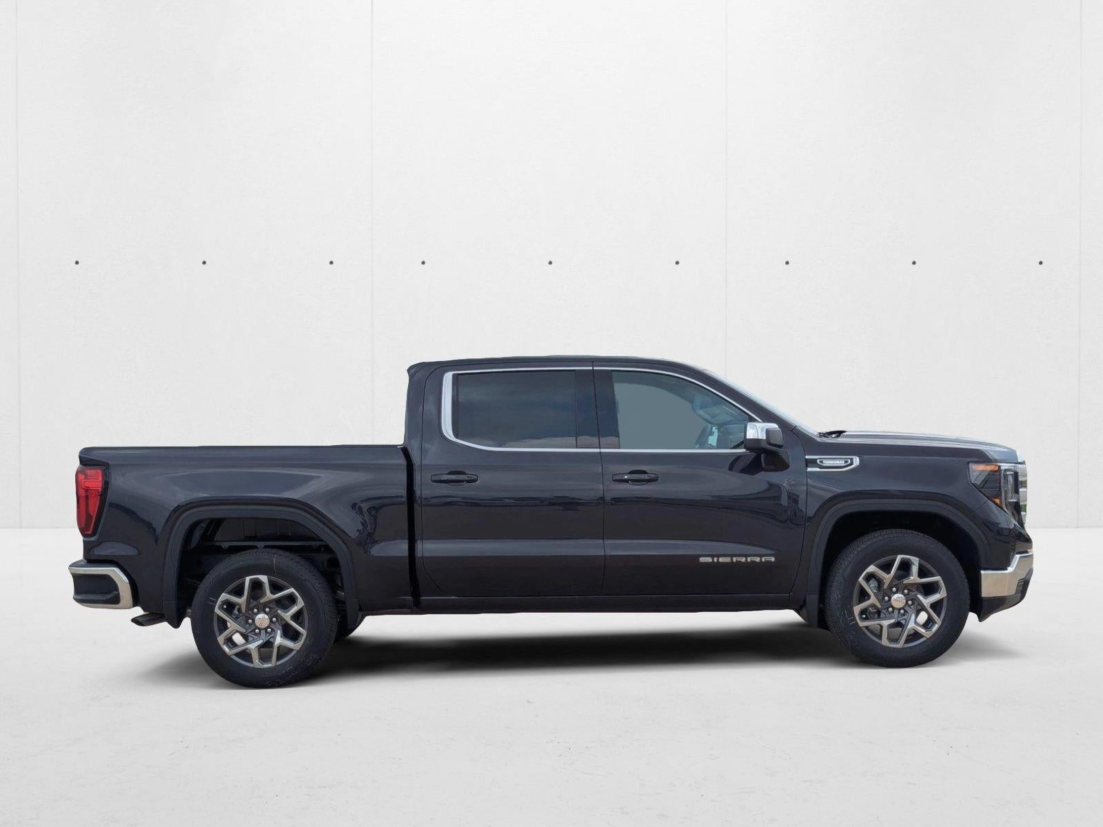 2025 GMC Sierra 1500 SLE