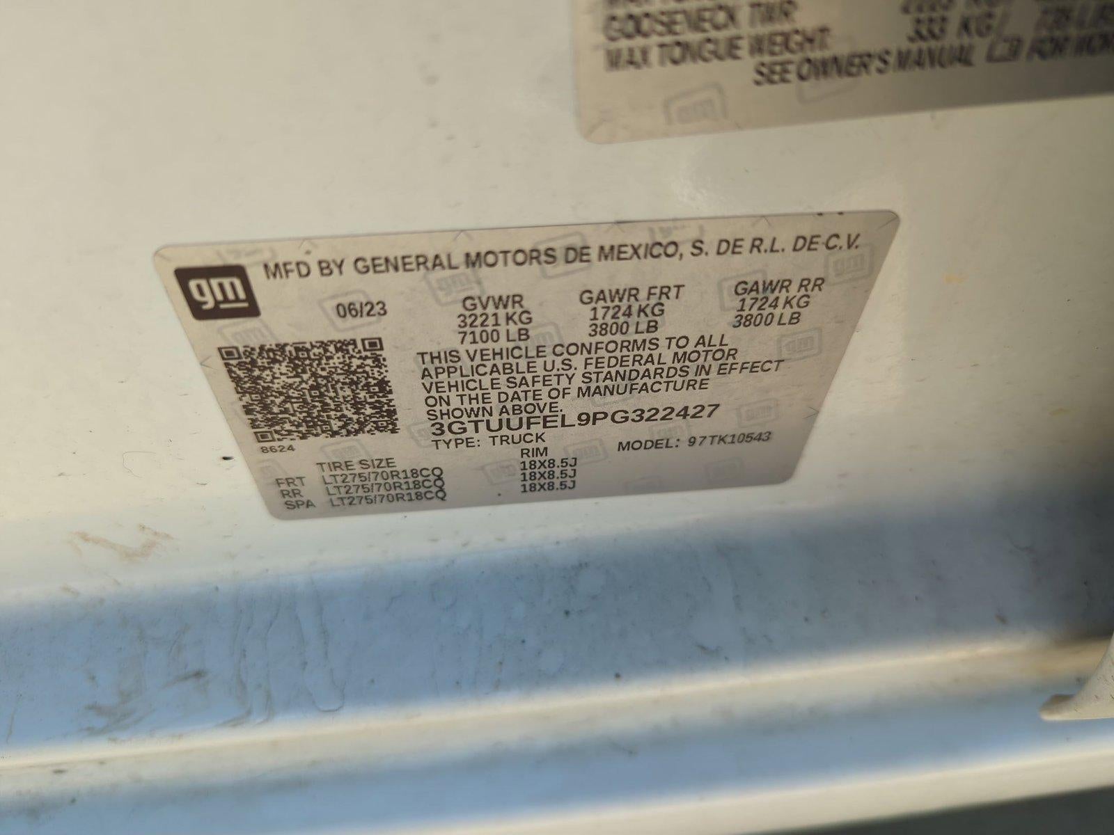 2023 GMC Sierra 1500 AT4X