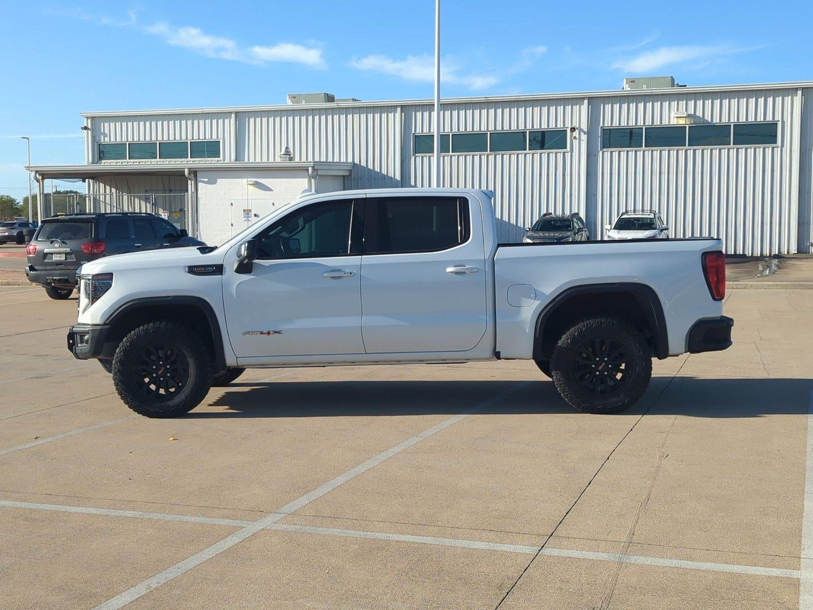 2023 GMC Sierra 1500 AT4X