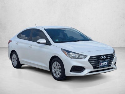 2022 Hyundai Accent SE