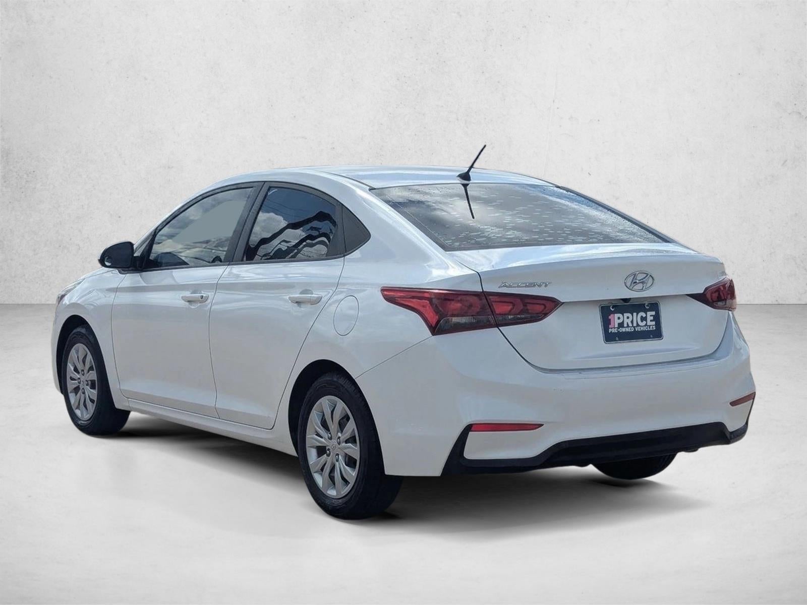 2022 Hyundai Accent SE