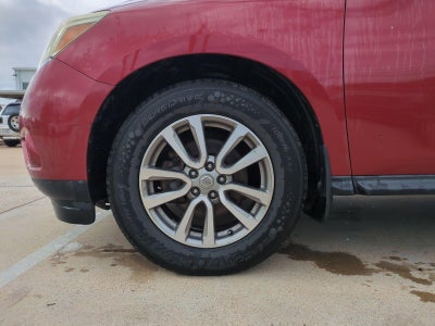 2015 Nissan Pathfinder S