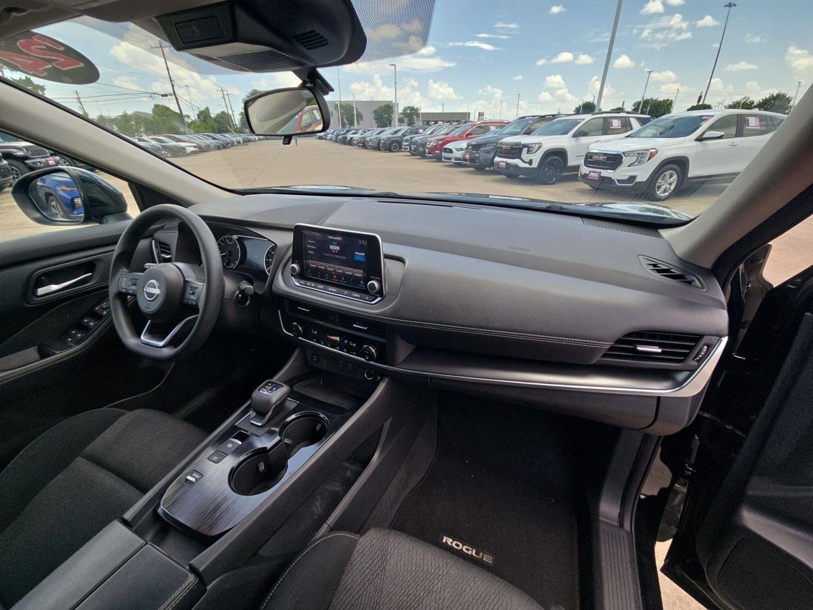 2024 Nissan Rogue SV
