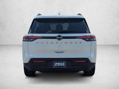 2025 Nissan Pathfinder SV