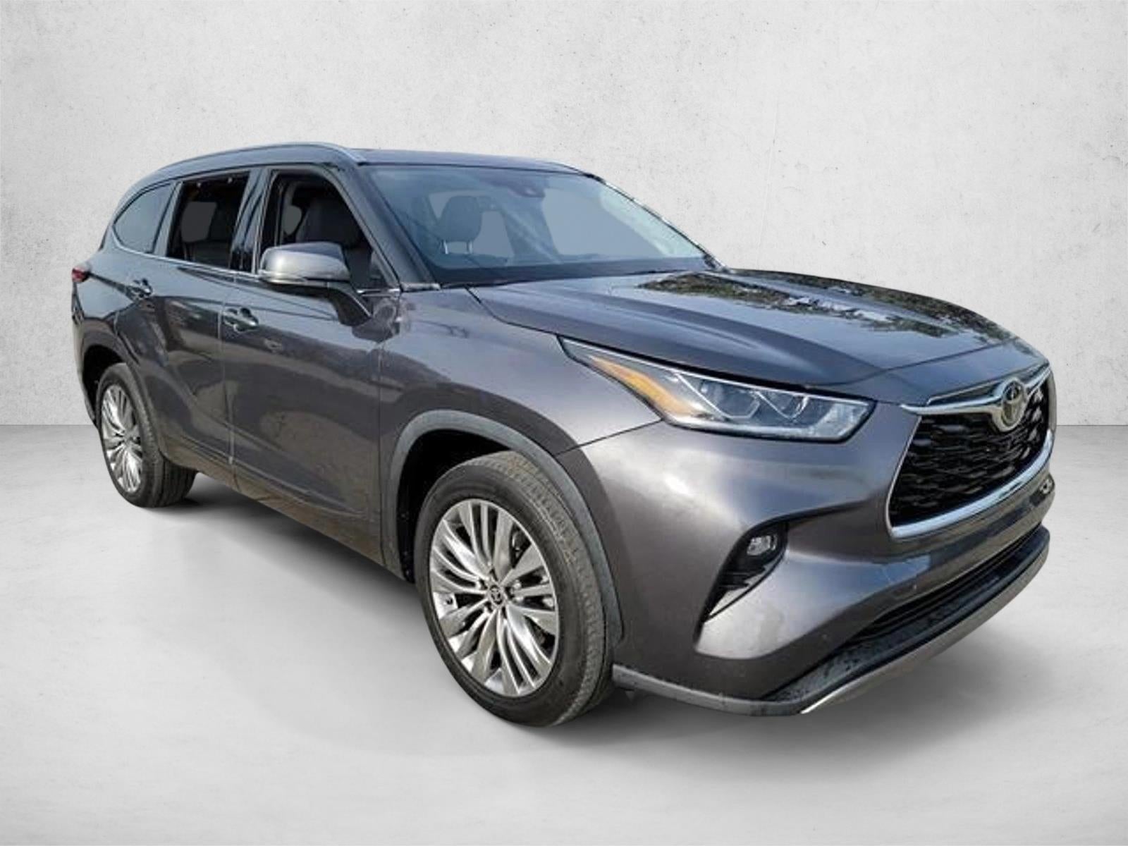 2022 Toyota Highlander Platinum